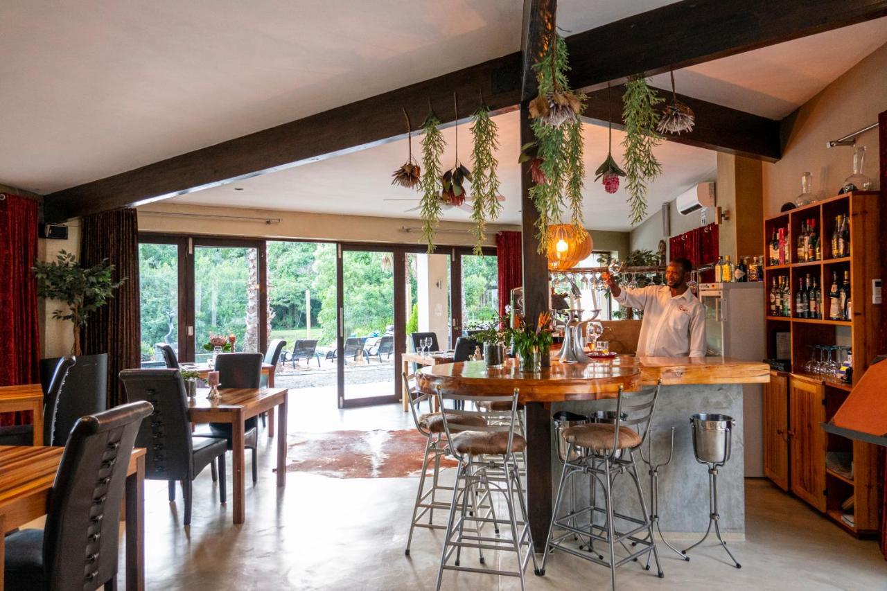 Lily Pond Country Lodge The Crags Extérieur photo