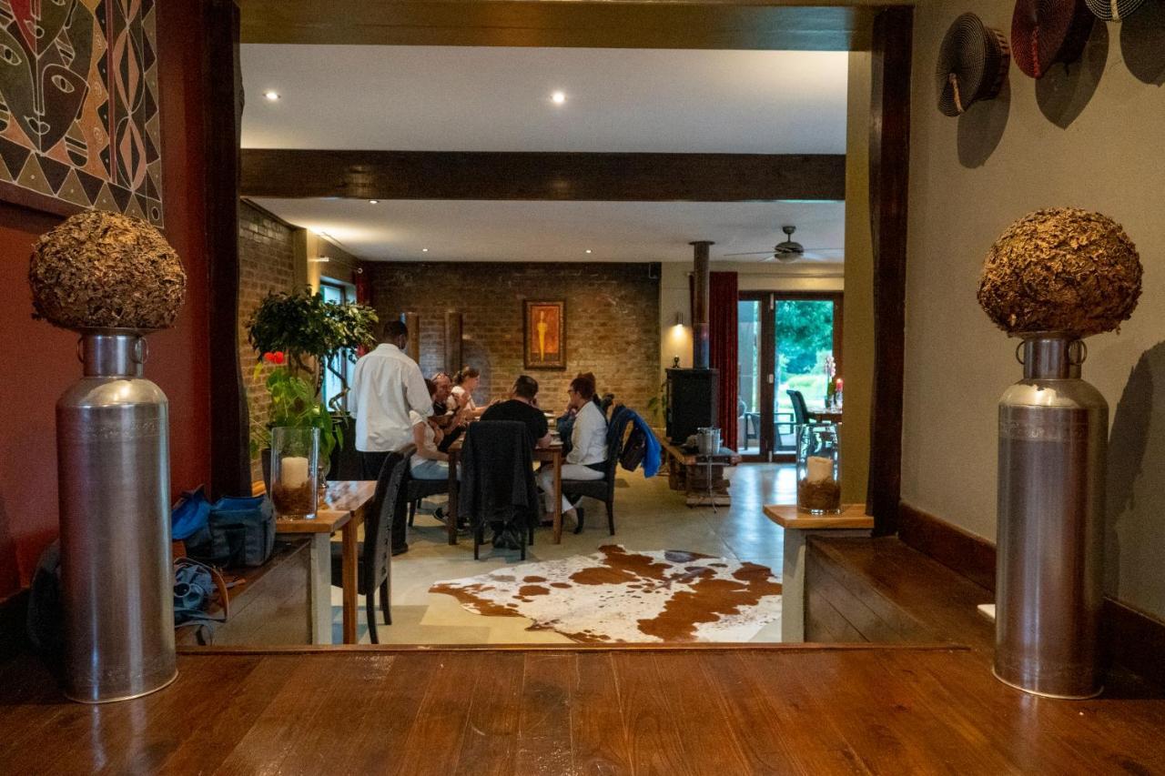 Lily Pond Country Lodge The Crags Extérieur photo